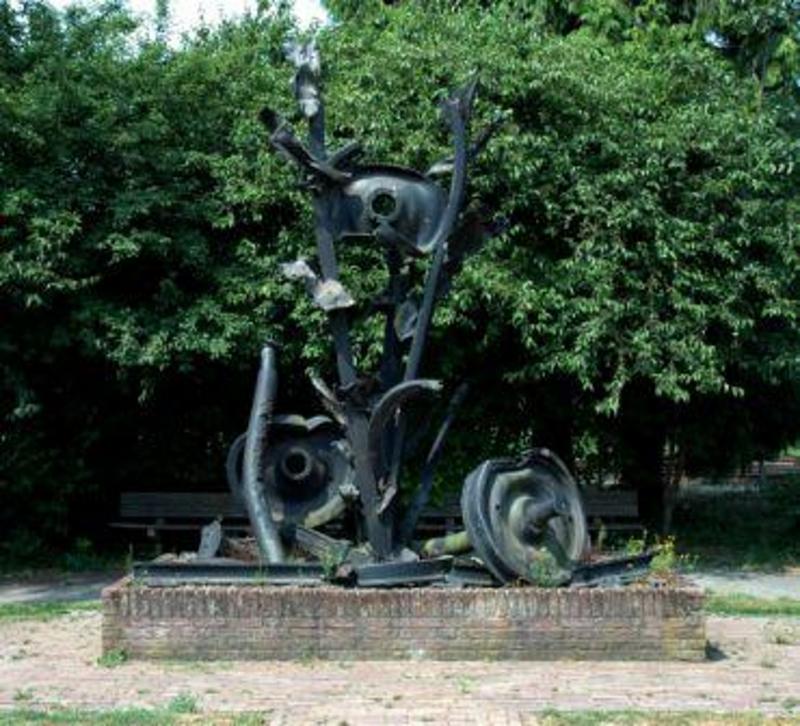 Monumento de guerra Oisterwijk Spoorlaan