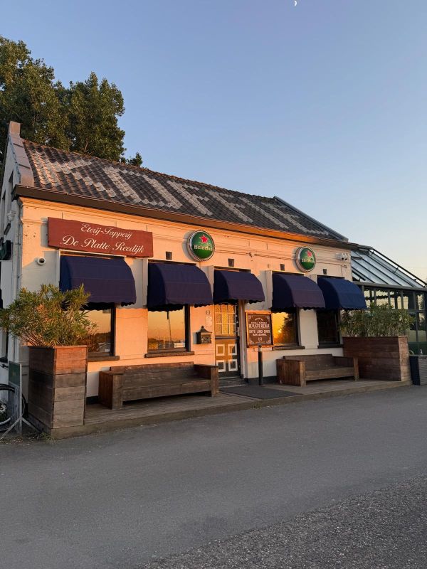 Eterij-Tapperij De Platte Reedijk